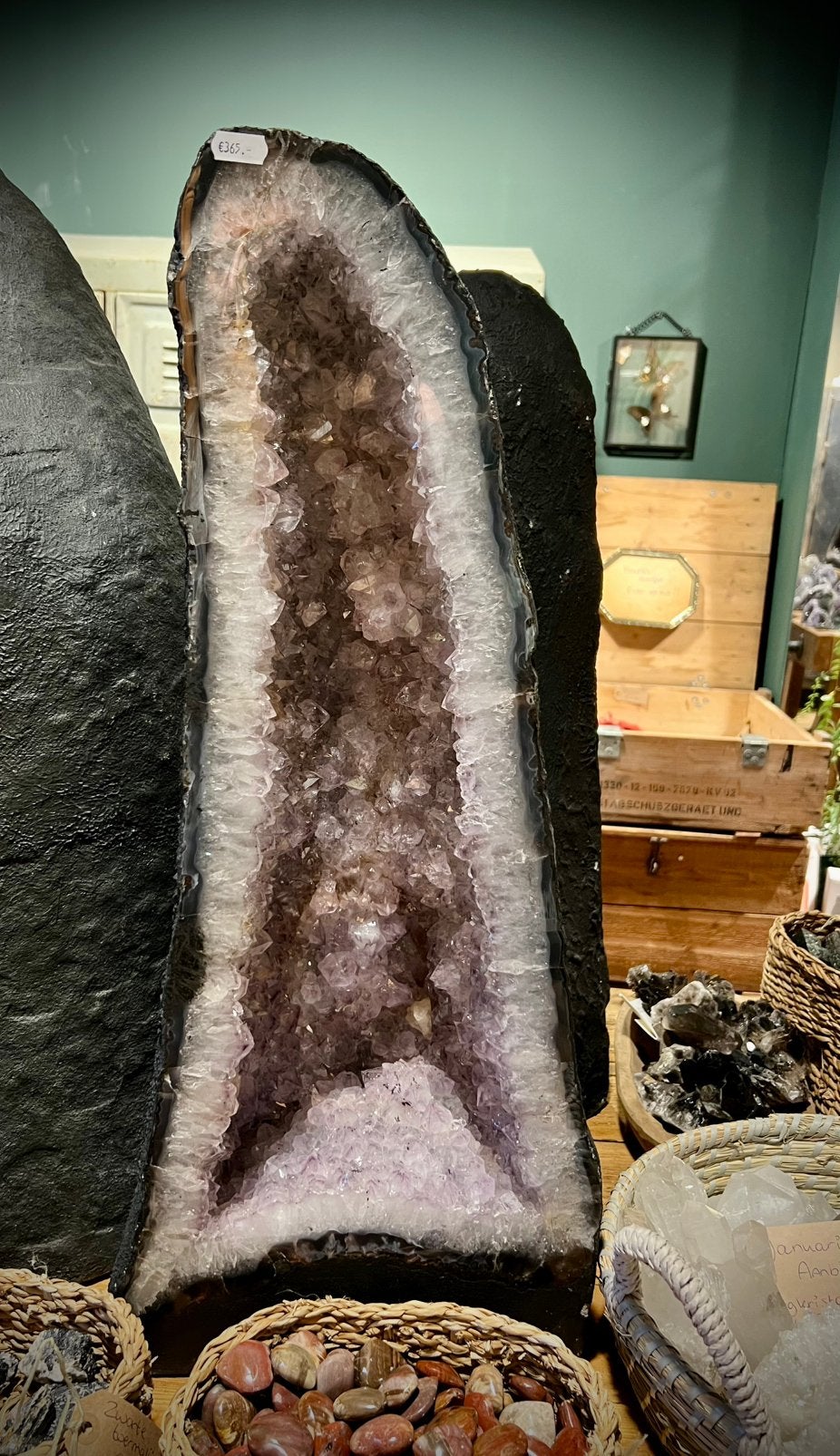 Amethist geode cathedral, Ophalen, Mineraal