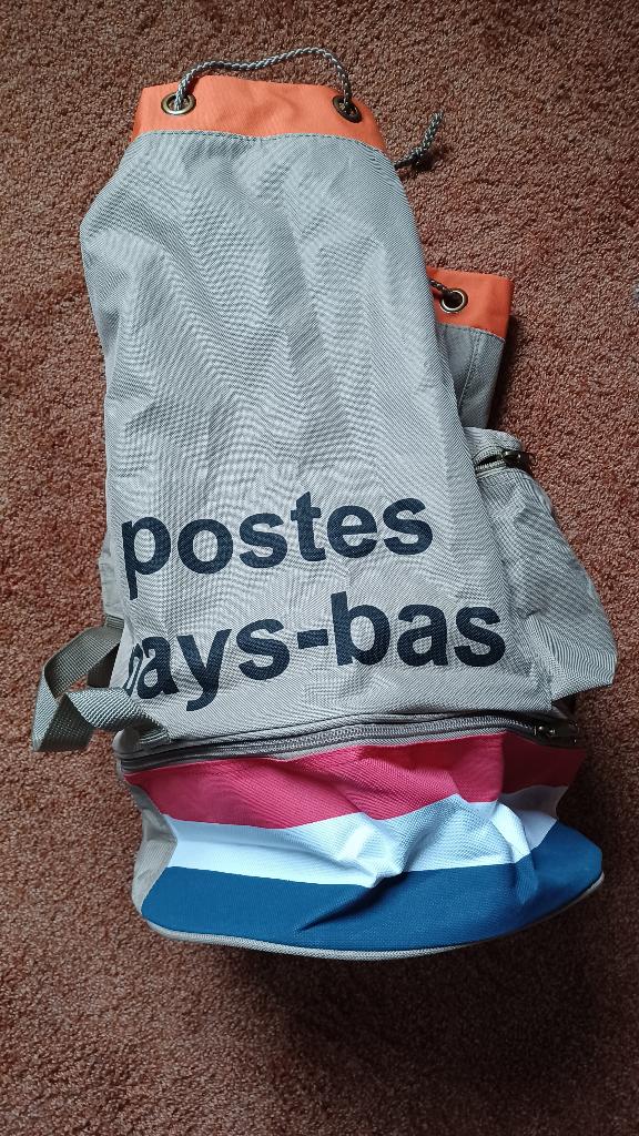 leuke rugtas, Sieraden, Tassen en Uiterlijk, Tassen | Rugtassen, Nieuw, Overige merken, 40 cm of meer, 45 tot 60 cm, Ophalen of Verzenden