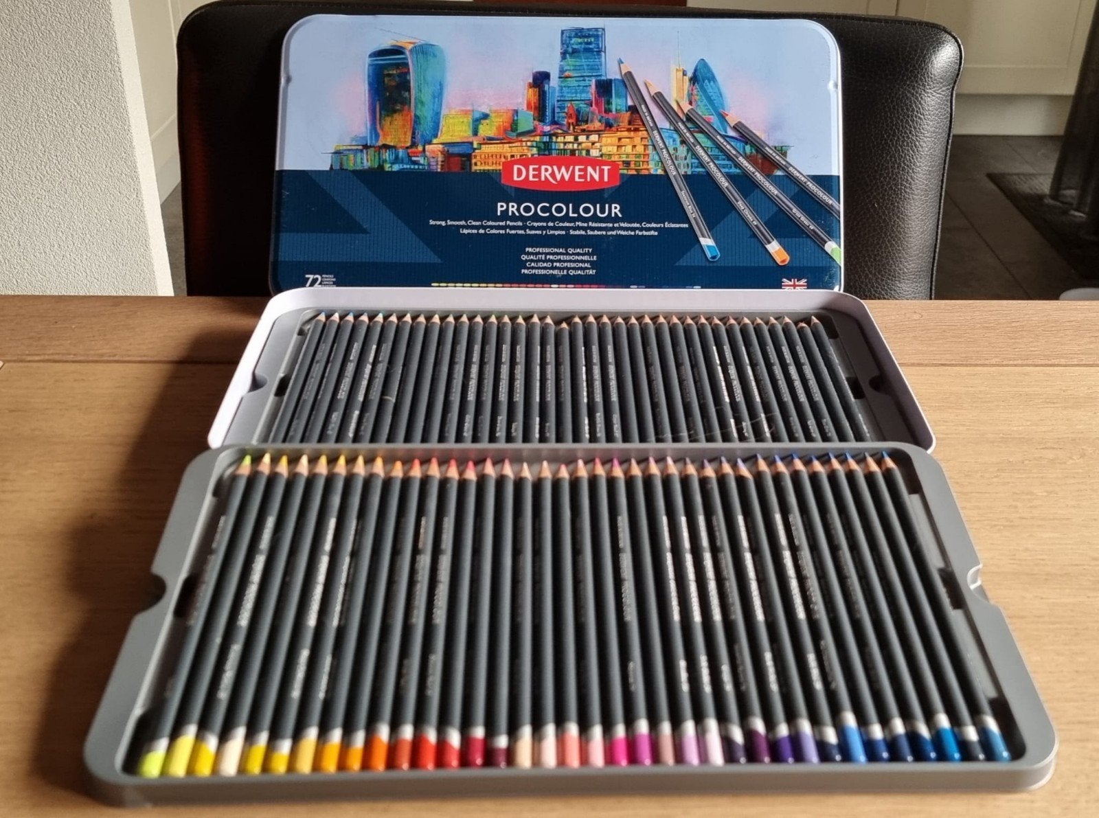 Derwent Procolour Kleurpotloden - Set van 72, Ophalen of Verzenden, Zo goed als nieuw, Potlood of Stift