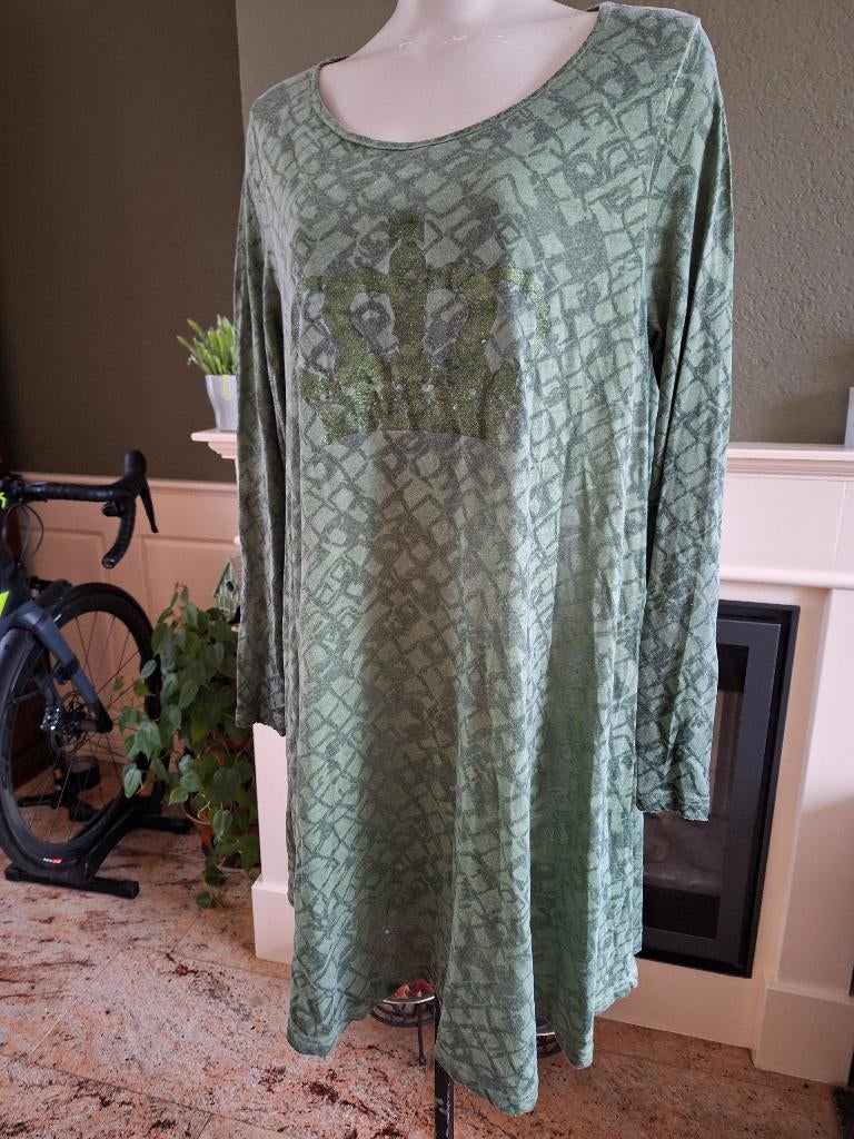 Miss Y Yoek groene tuniek lange top L 46 / 48, Yoek, Maat 46/48 (XL) of groter, Ophalen of Verzenden, Gedragen
