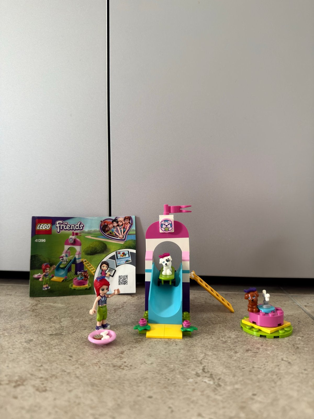 Lego Friends 41396 Puppy Speeltuin met Mia en Moka, Ophalen of Verzenden, Zo goed als nieuw