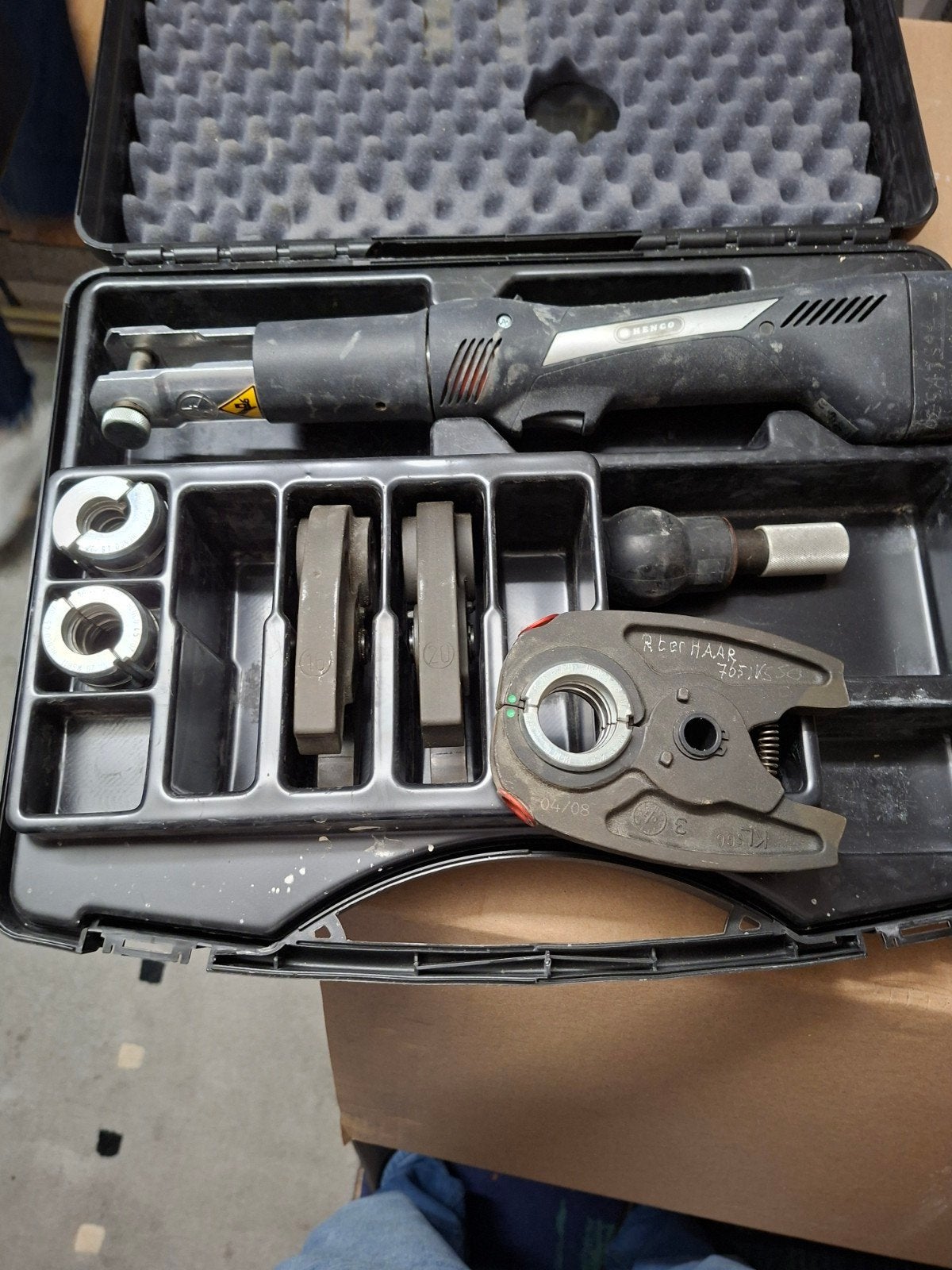 Henco KS-MSET 1 en persgereedschap, Ophalen, Gebruikt, Overige typen, Overige merken