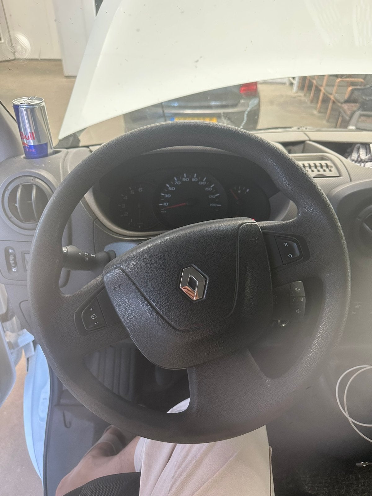 Renault Master 2.3 DCI 62KW 2016, Voorwielaandrijving, Euro 5, 136 pk, Zwart