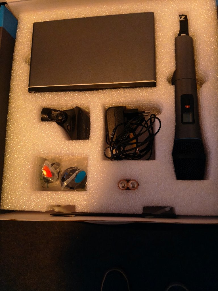 Sennheiser wireless microfoonset, Ophalen of Verzenden, Nieuw, Zangmicrofoon, Draadloos