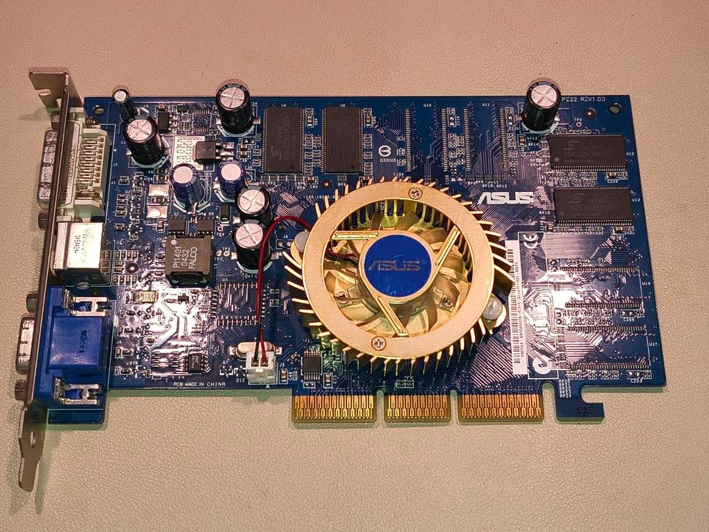 ASUS V9570LE AGP Videokaart – GeForce FX5700LE 128MB, Computers en Software, Videokaarten, Zo goed als nieuw, Nvidia, AGP, GDDR