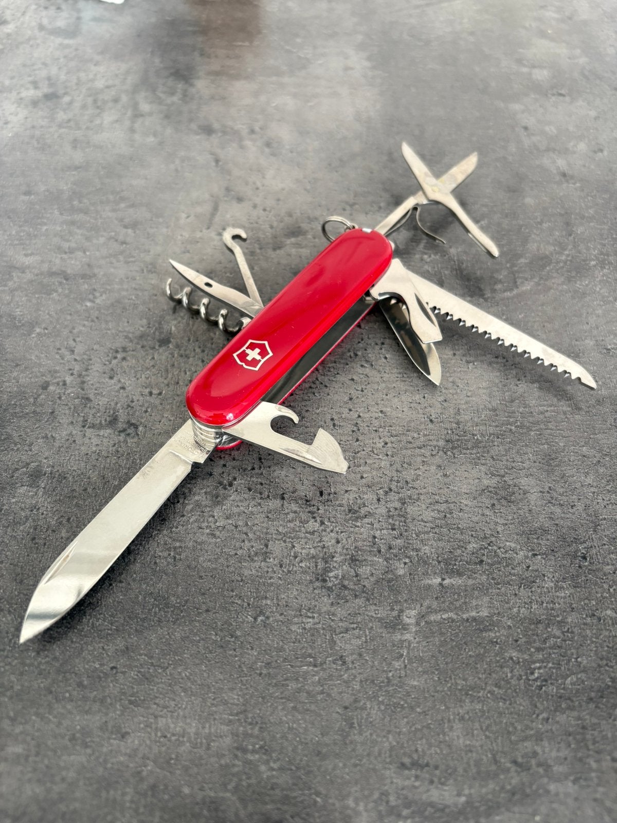 Victorinox Huntsman zakmes 15-delig, Ophalen of Verzenden, Zo goed als nieuw