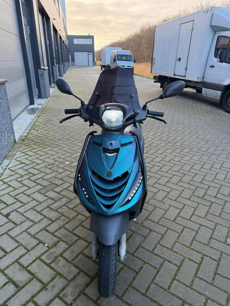 Piaggio Zip 2022 • AUDI LED • Mat Cameleon • 1e eigenaar, Ophalen, Gebruikt, Zip, 49 cc