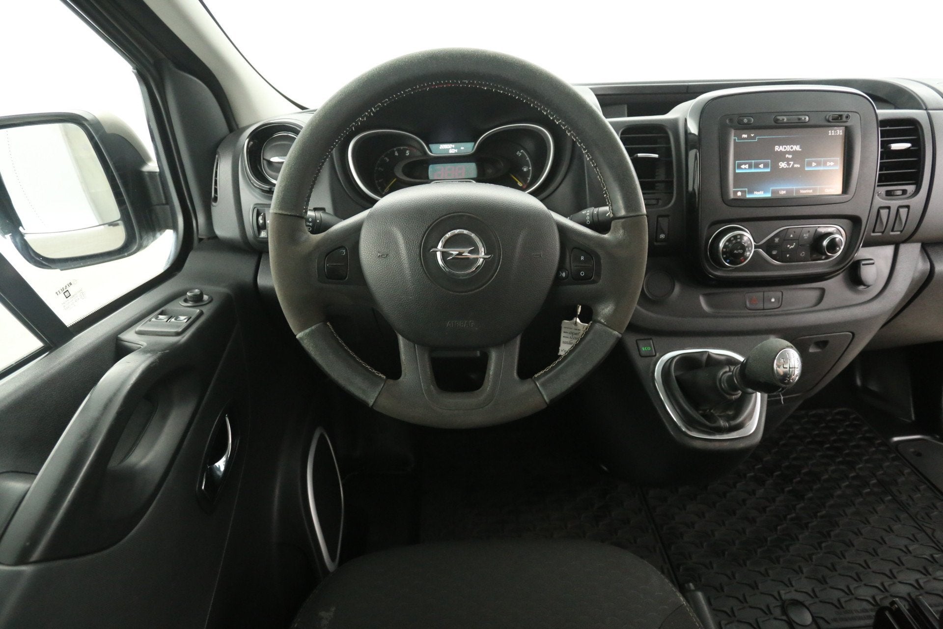 Opel Vivaro 1.6 CDTI L2H1 141PK | Dubbele Cabine | Clima | C, Auto's, Voorwielaandrijving, Euro 5, Stof, Gebruikt