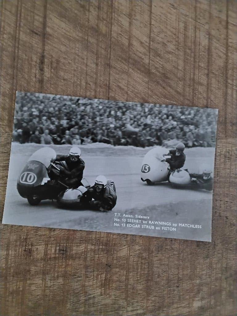 Echte foto ansichtkaart tt assen zijspannen, Ophalen of Verzenden, Zo goed als nieuw, Motoren