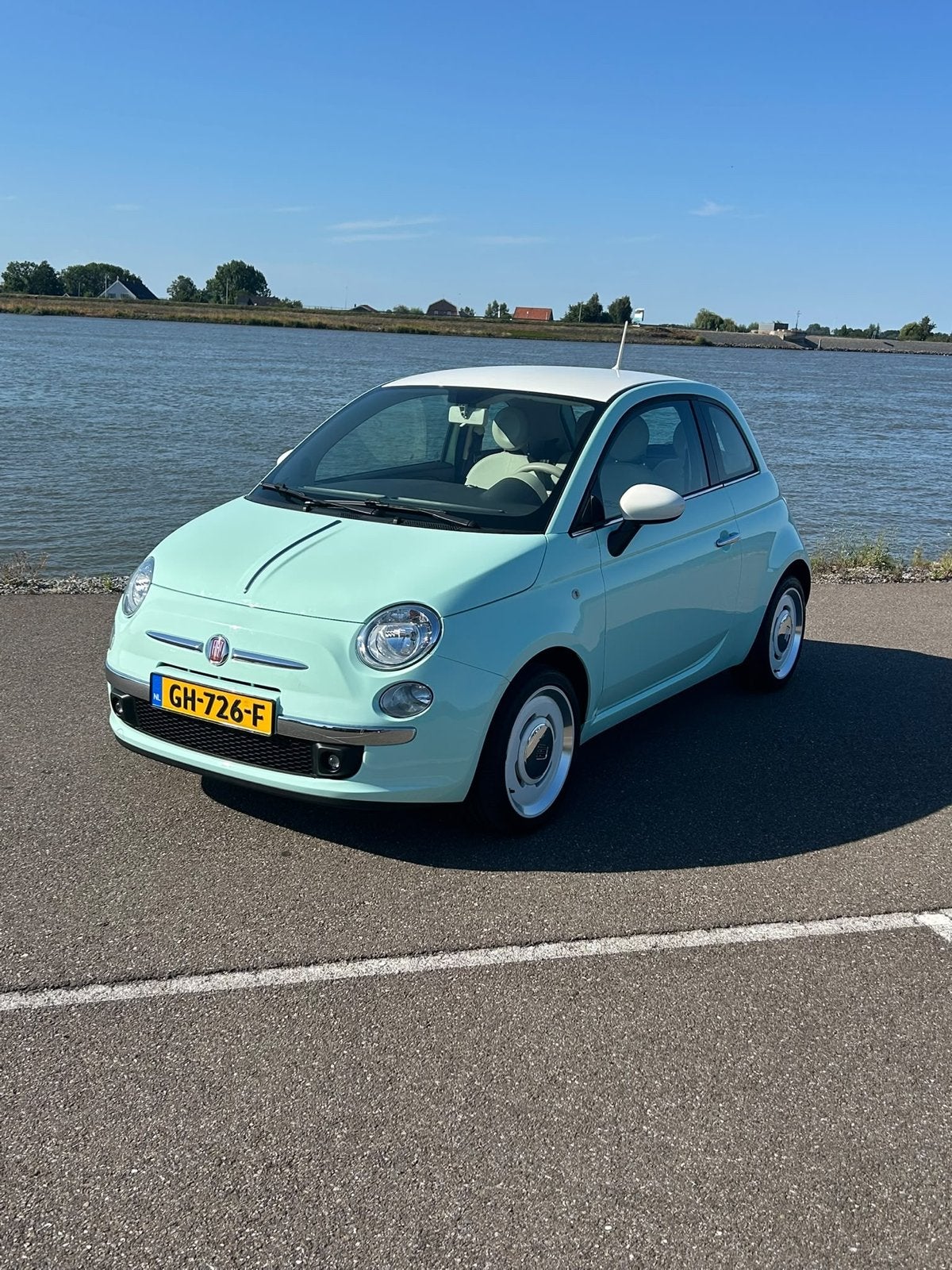 Unieke Fiat 500 in Mintgroen Verde Chiaro | Beige Leder, Auto's, 1242 cc, 4 cilinders, 840 kg, Origineel Nederlands