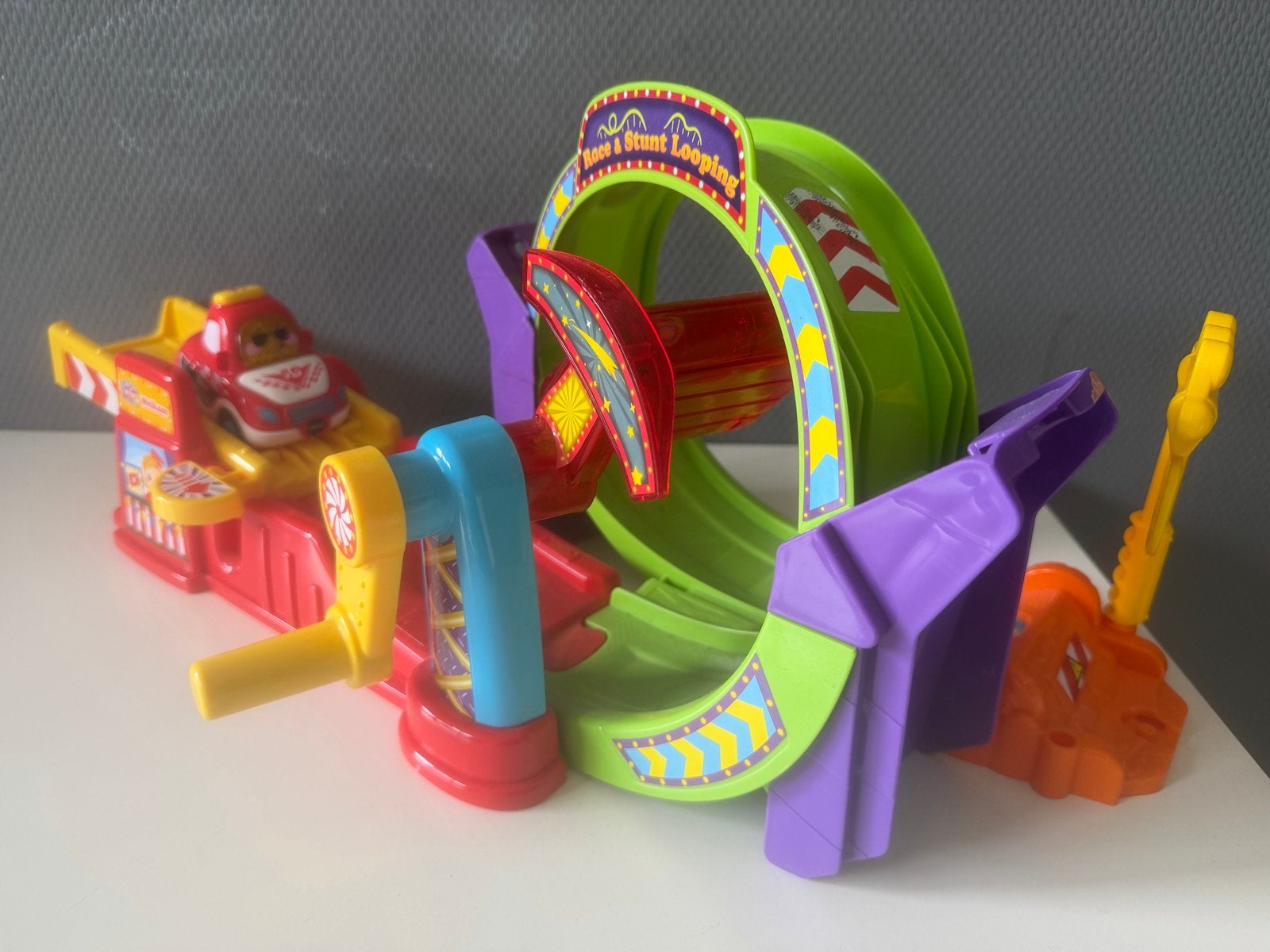 Toet Toet Auto's Race & Stunt Looping, Ophalen, Gebruikt, Jongen of Meisje