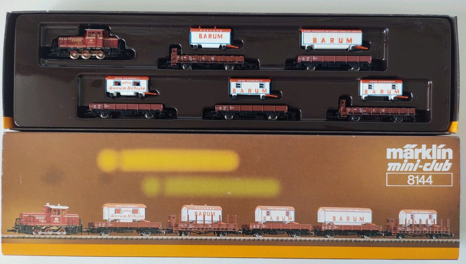 MÄRKLIN Z 8144 circus trein BARUM met diesellocomotief BR260, Treinset, Gelijkstroom, Ophalen of Verzenden, Zo goed als nieuw