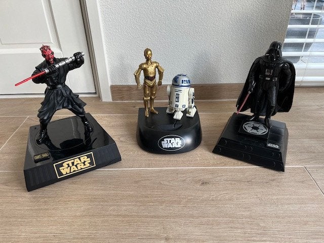 3xbewegende starwars Darth Maul, C-3PO & R2-D2, Darth Vader, Ophalen of Verzenden, Zo goed als nieuw, Actiefiguurtje
