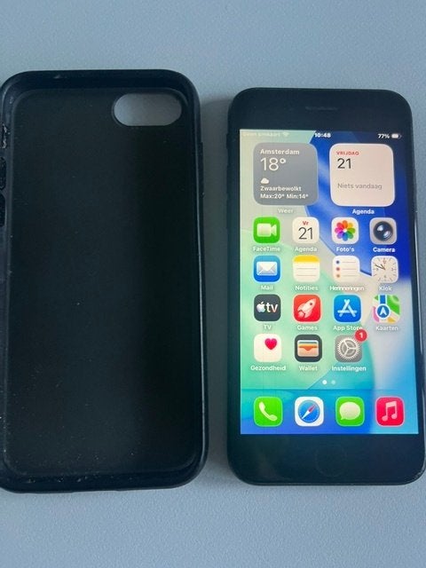 Apple Iphone SE  64Gb inclusief hoesje en oplader, Ophalen of Verzenden, Zwart, 64 GB