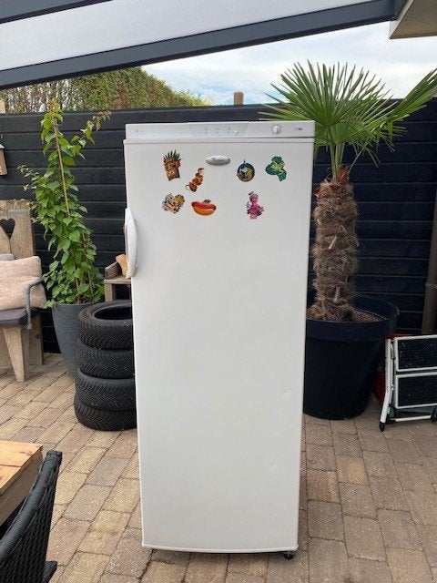 Te koop: diepvrieskast Whirlpool, Gebruikt, Minder dan 60 cm, 160 cm of meer, Vrijstaand