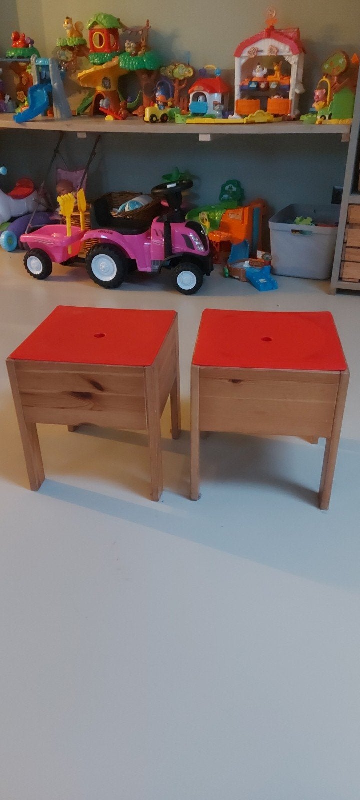 Ikea houten krukjes met opbergruimte., Ophalen, Gebruikt, Stoel(en)