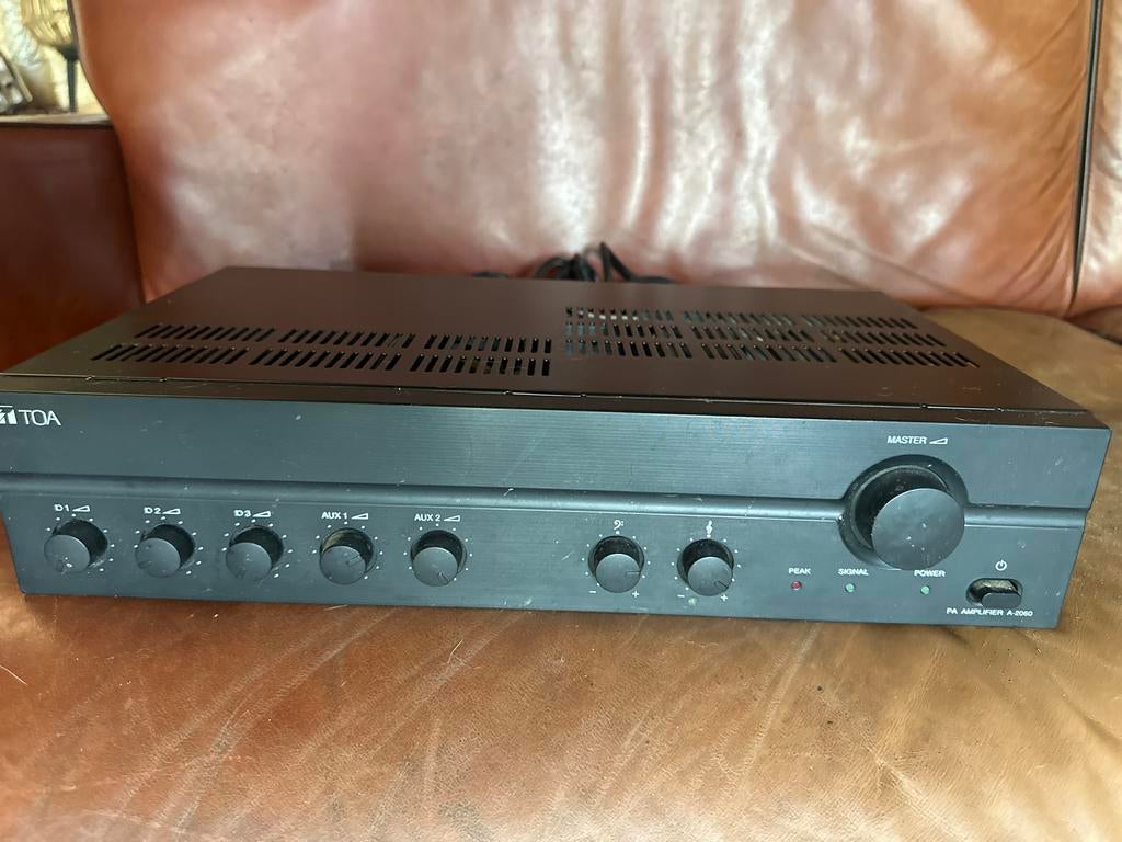 TOA A-2060 PA Versterker - Gebruikt, Audio, Tv en Foto, Versterkers en Receivers, Overige merken, Ophalen of Verzenden, Minder dan 60 watt
