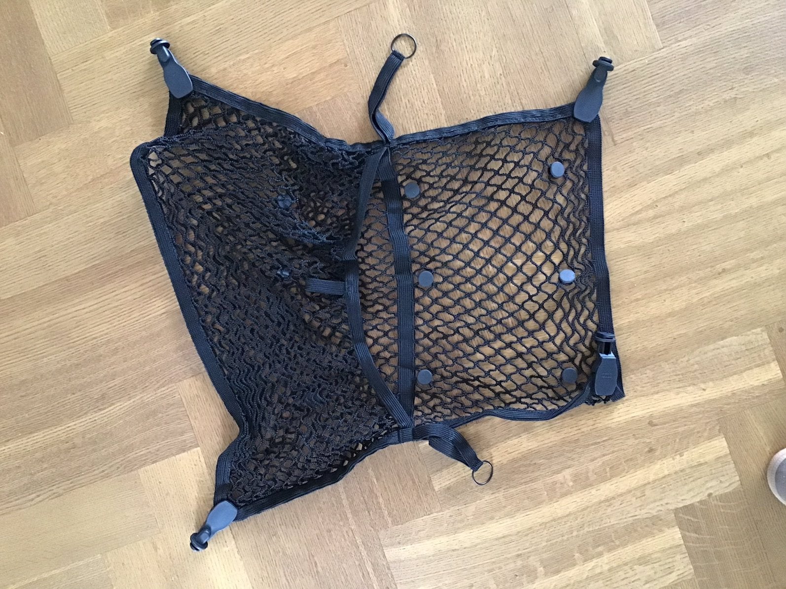 Origineel Audi bagagenet, Auto diversen, Auto-accessoires, Ophalen, Zo goed als nieuw
