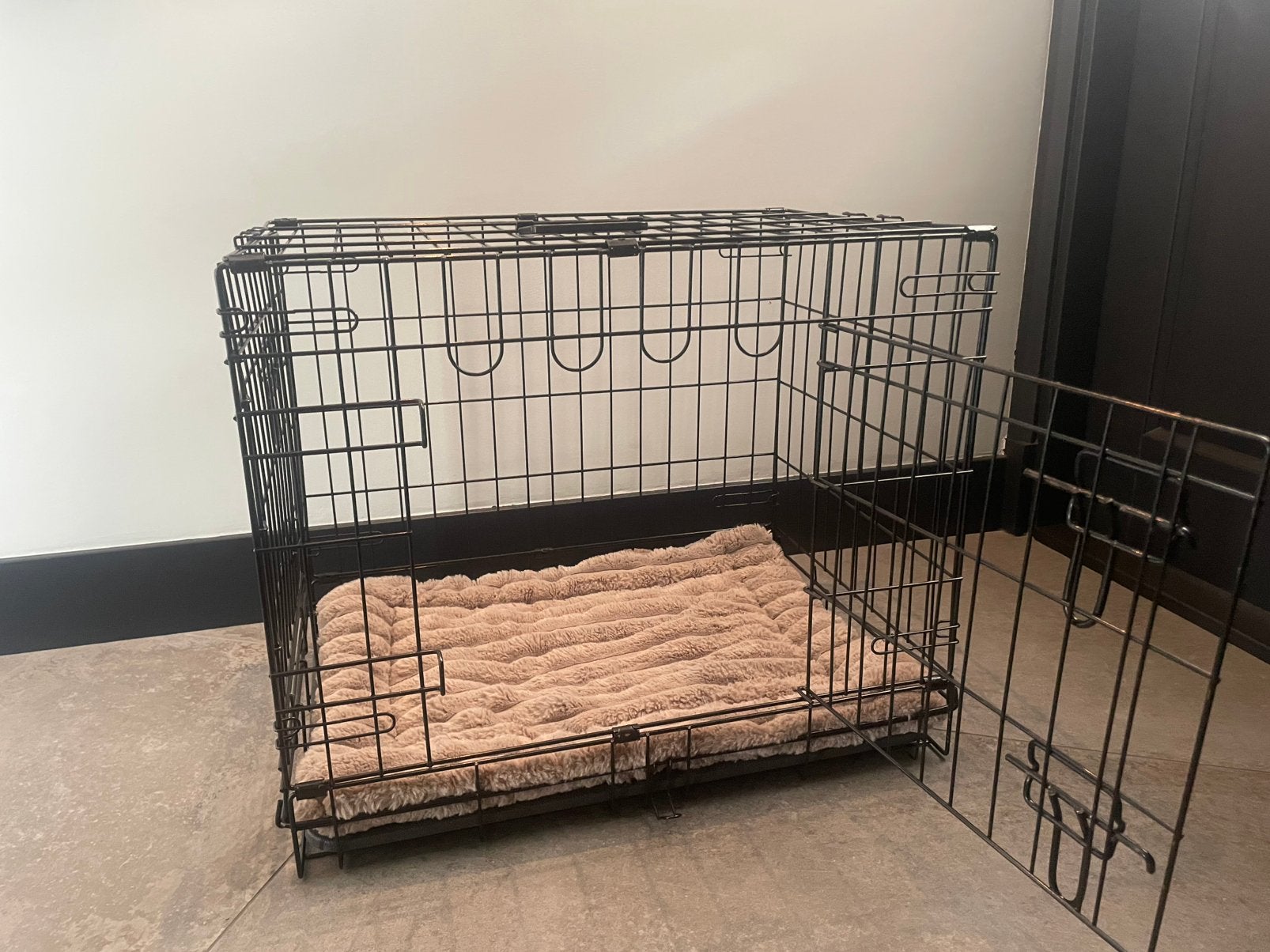 Honden bench, Ophalen of Verzenden, Zo goed als nieuw