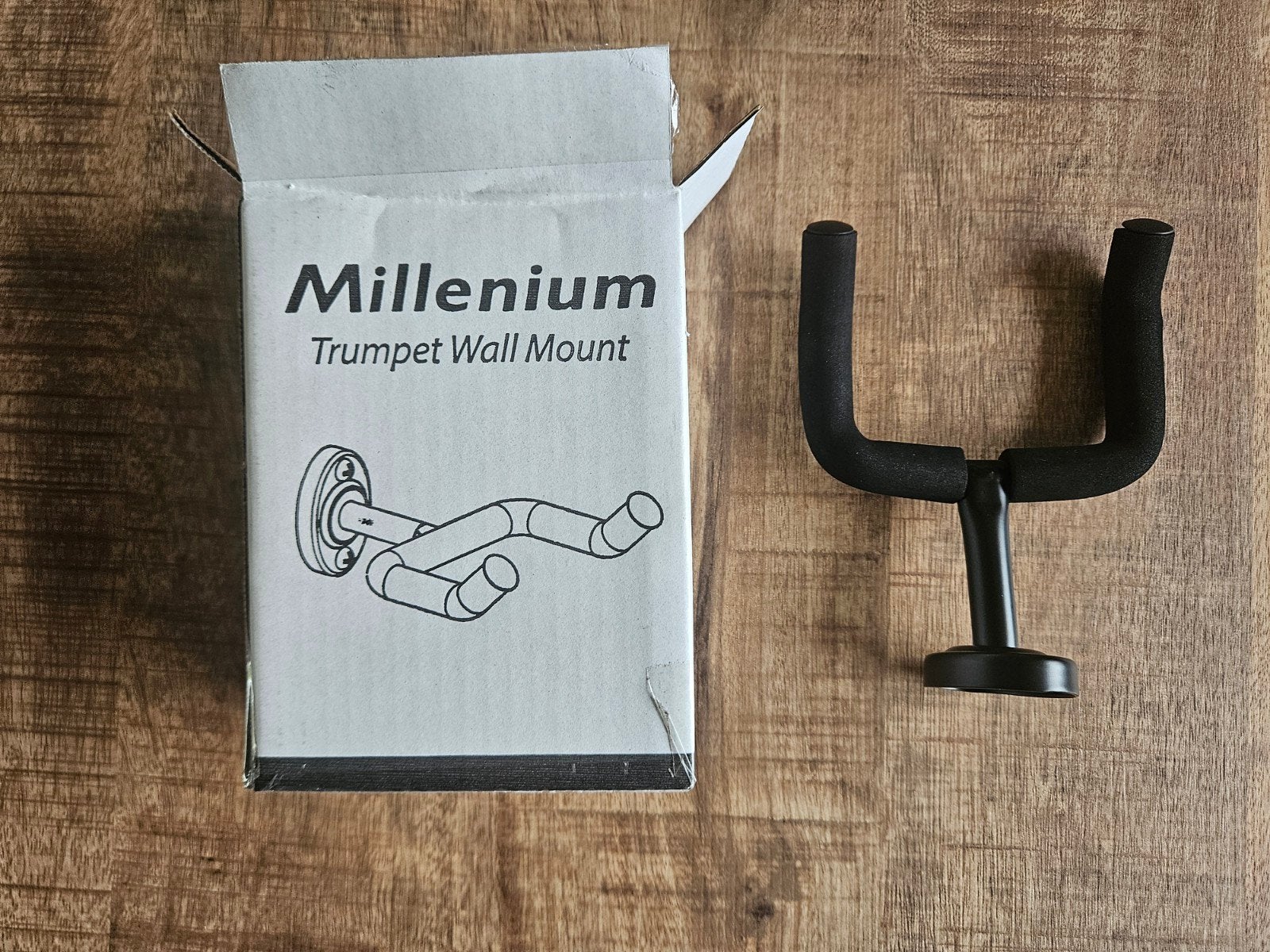 Millenium Trompet Muurbeugel - Nieuw in doos, Ophalen of Verzenden, Nieuw, Koperblazer