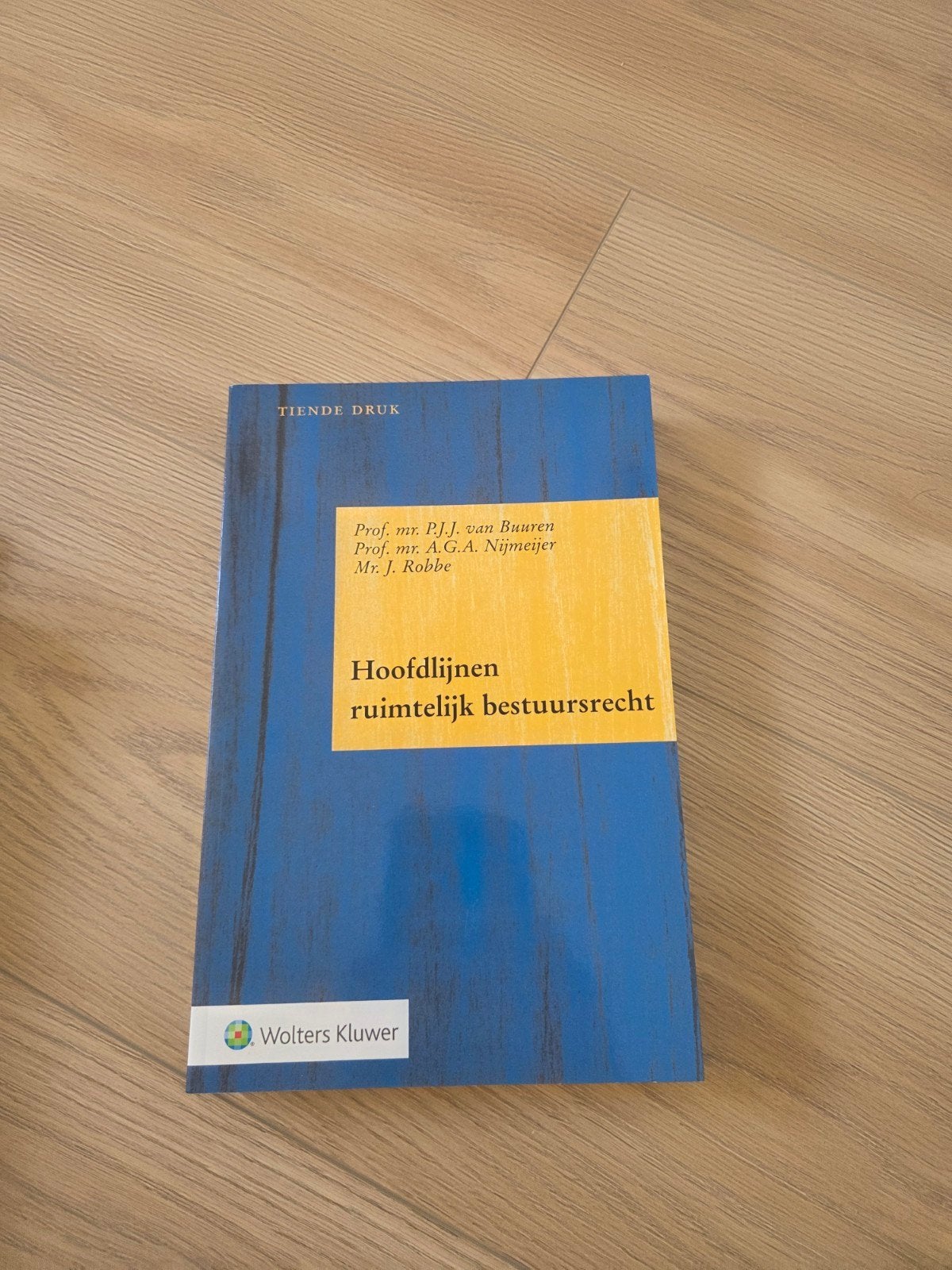 A.G.A. Nijmeijer - Hoofdlijnen ruimtelijk bestuursrecht, Ophalen of Verzenden, Zo goed als nieuw, A.G.A. Nijmeijer; P.J.J. van Buuren; J. Robbe