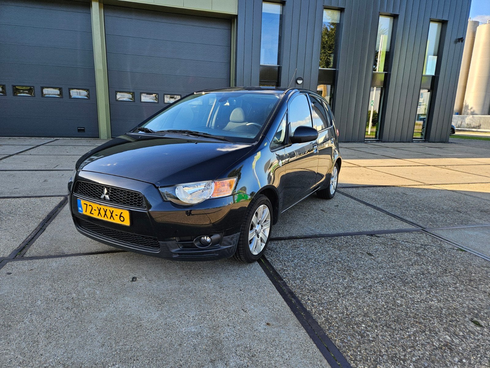 Mitsubishi Colt 1.3 5-DR AUT 2012 Zwart, 31 €/maand, Origineel Nederlands, Particulier, 1000 kg