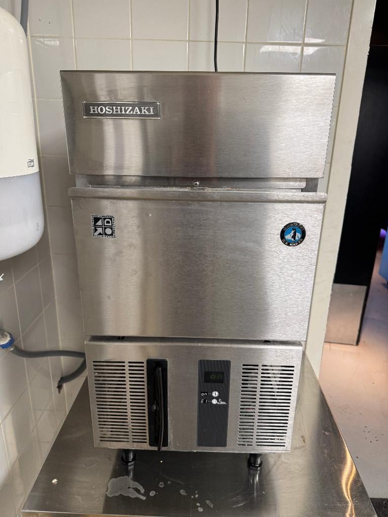 Hoshizaki IM-30CNE, Ophalen, Gebruikt, Zelfvriezend