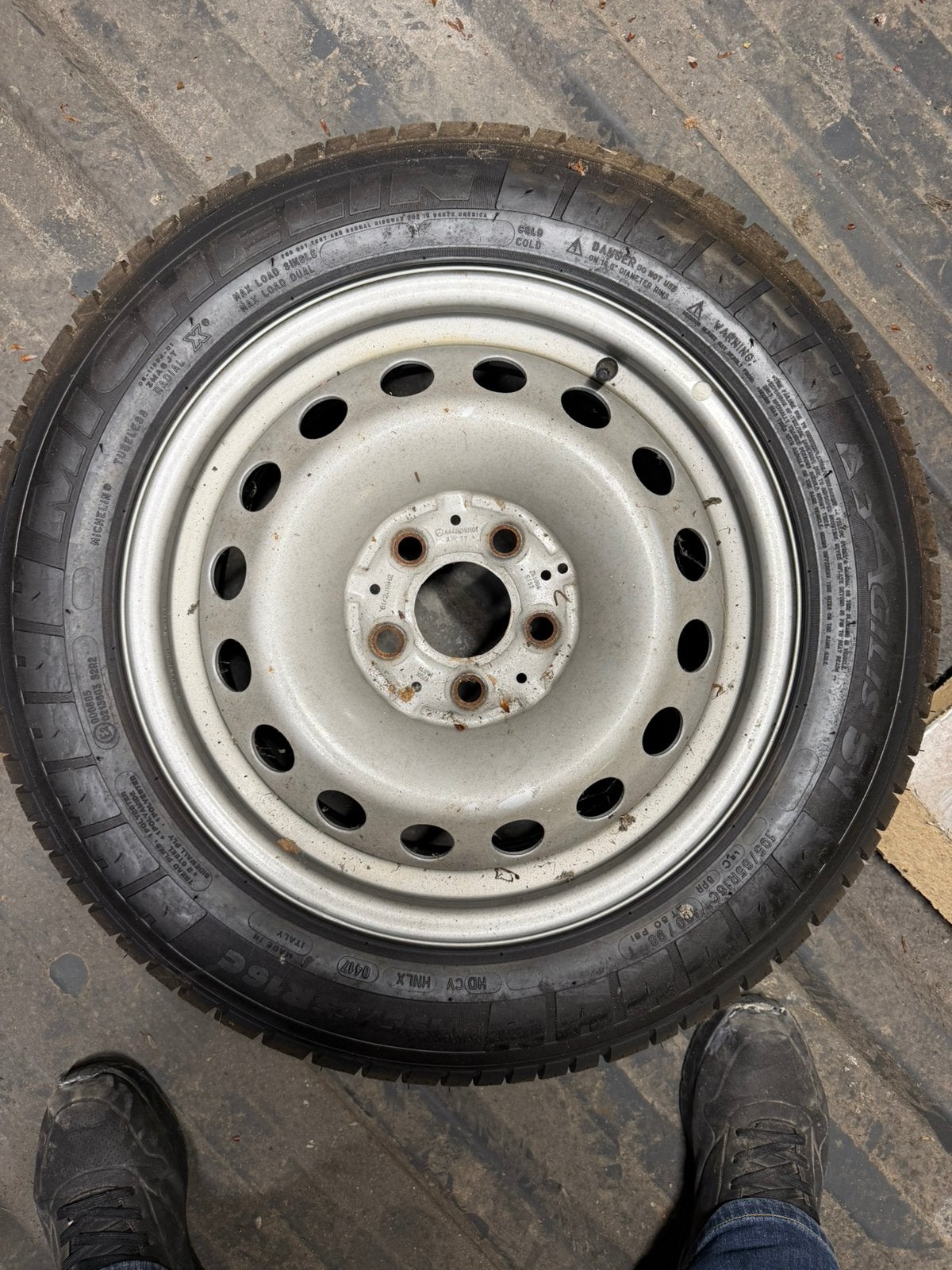 Michelin agils  z.g.a.n. 195-65-R16 mercedes, Auto-onderdelen, Ophalen, Bestelwagen, 16 inch, Banden en Velgen
