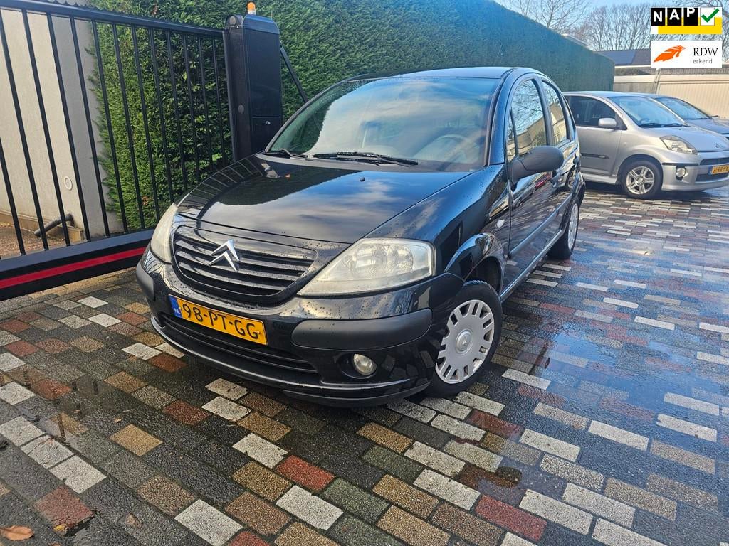 Citroen C3 1.4i Différence 2004 Airco Cruise Trekhaak Nw Ap, Auto's, Voorwielaandrijving, Zwart, Origineel Nederlands, Bedrijf