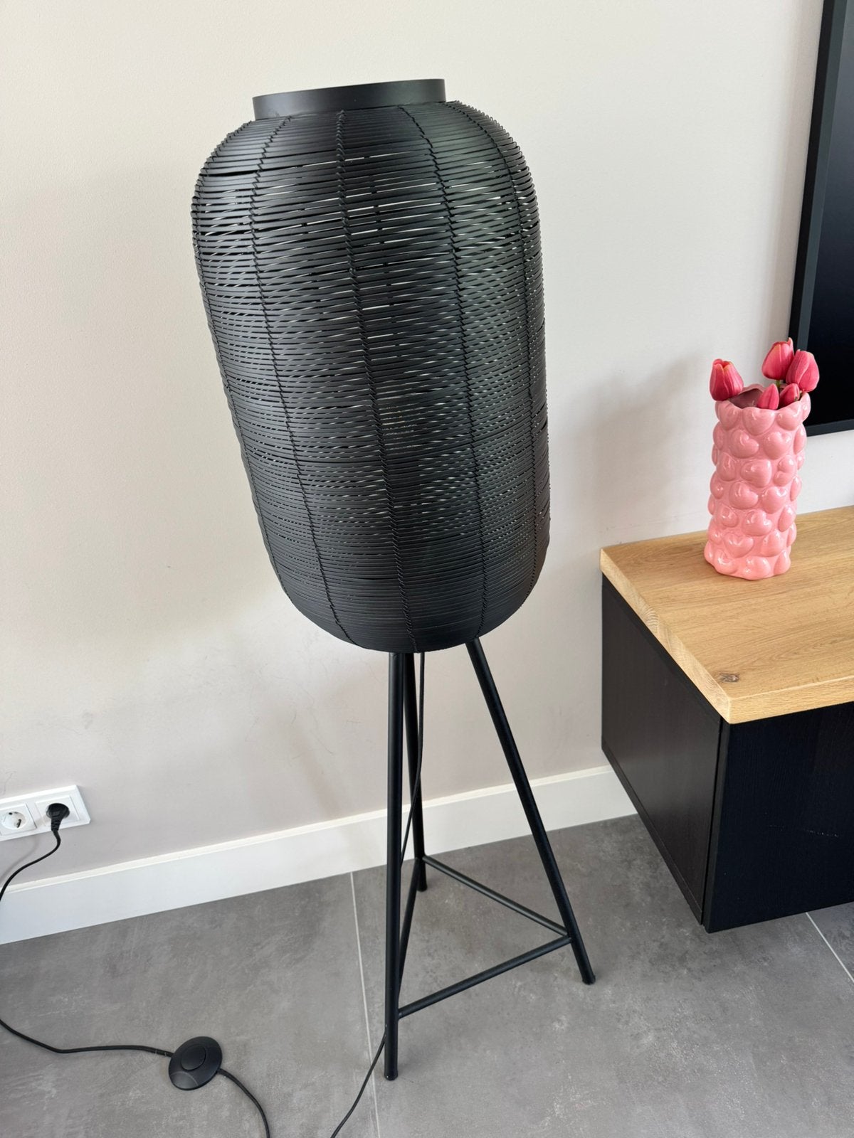 Vloerlamp Driepoot Ø35x136 Cm TOMEK Mat Zwart, Ophalen, Zo goed als nieuw, 150 tot 200 cm