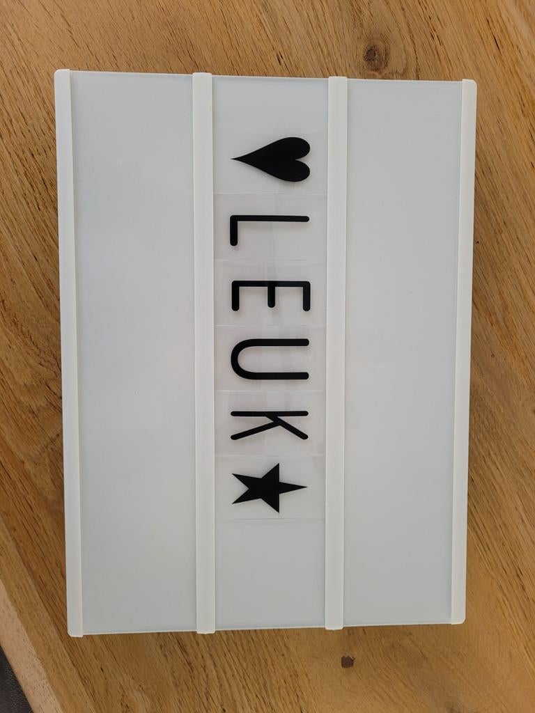 Letterbord met letters en symbolen, Kunststof, Ophalen of Verzenden, Zo goed als nieuw, Modern