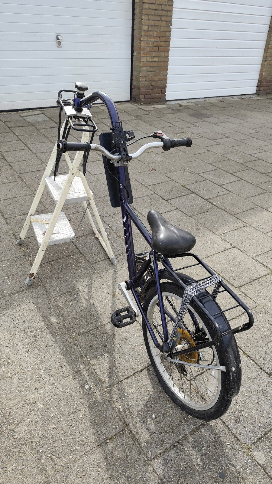 Burley Stabiele Aanhangfiets met 5 Versnellingen, Ophalen, Gebruikt, 16 tot 20 inch