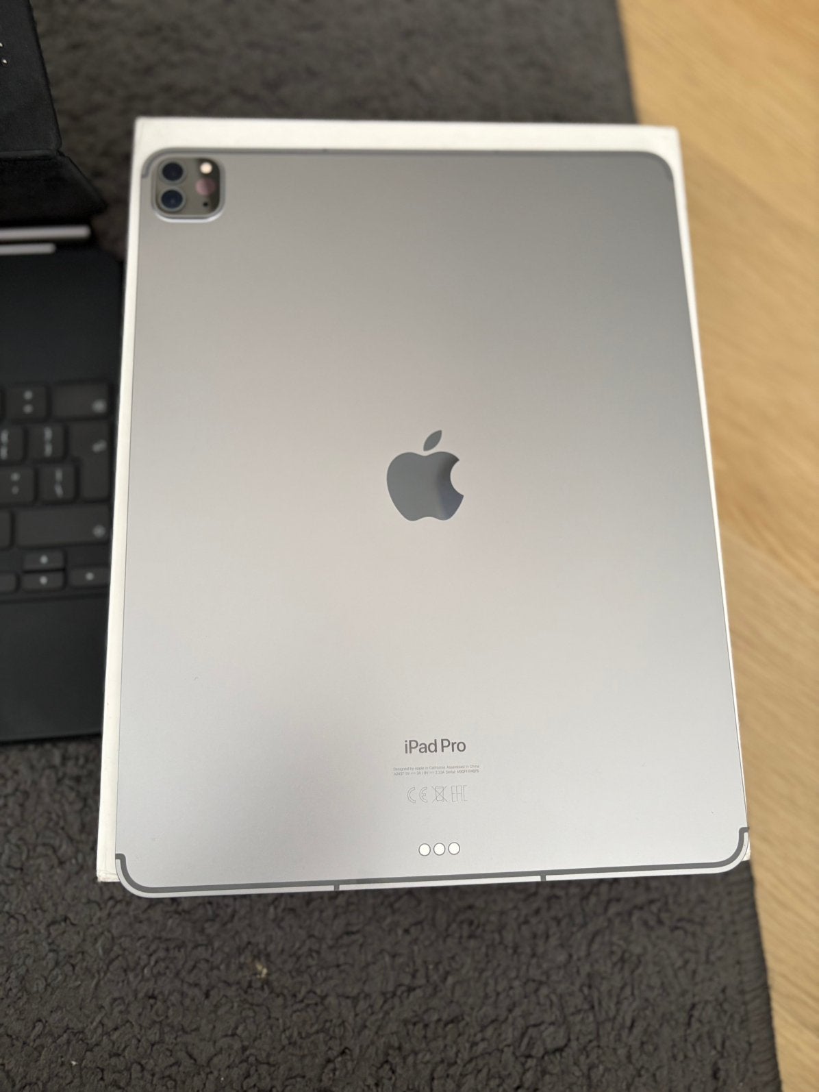 İpad pro 12.9 m2, Computers en Software, Apple iPads, Ophalen of Verzenden, Nieuw, 13 inch of meer, Grijs