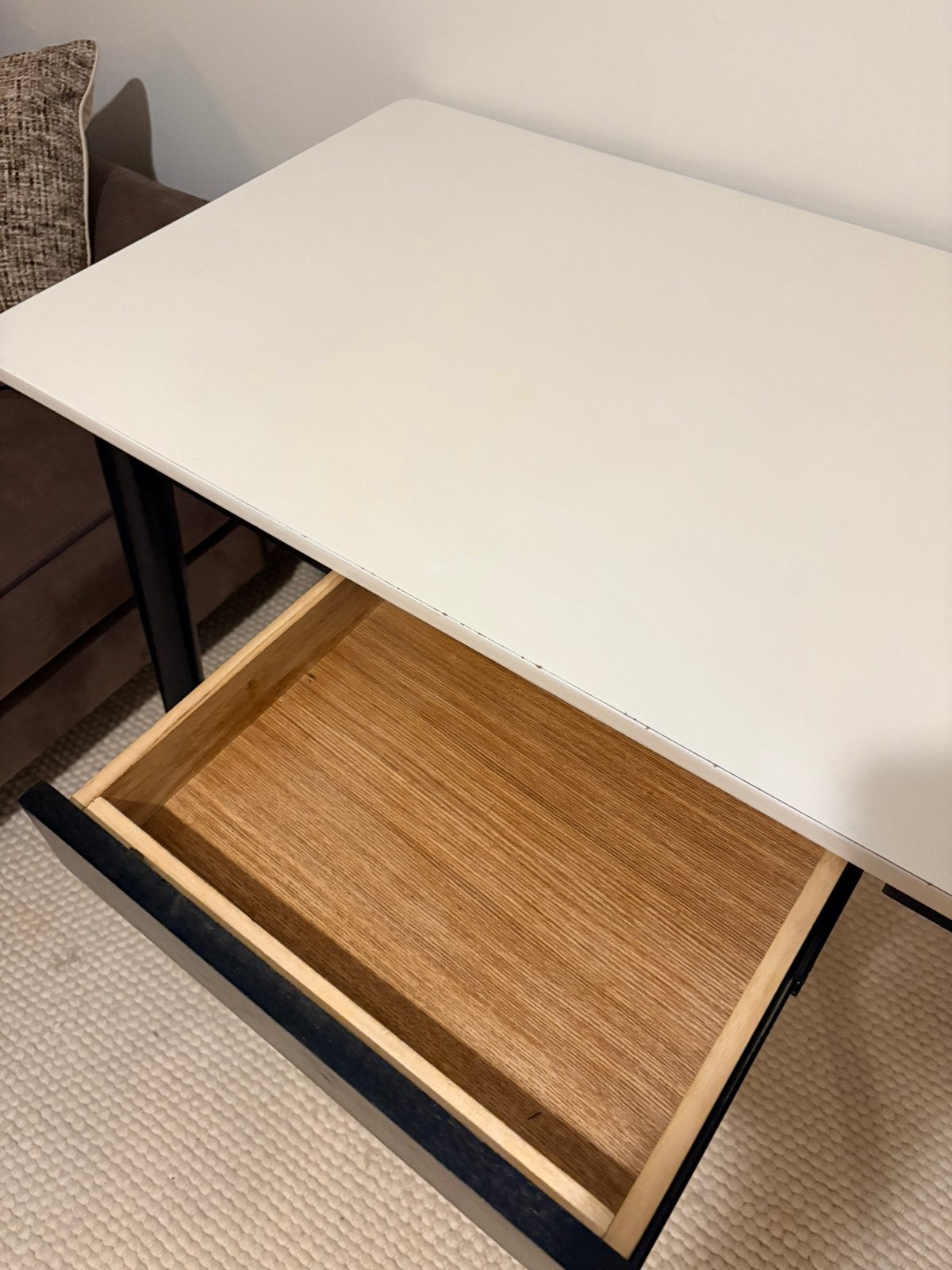 Bureau met lade - GRATIS OPHALEN, Huis en Inrichting, Bureaus, Gebruikt, 120 cm, Schoolbureau, Ophalen of Verzenden