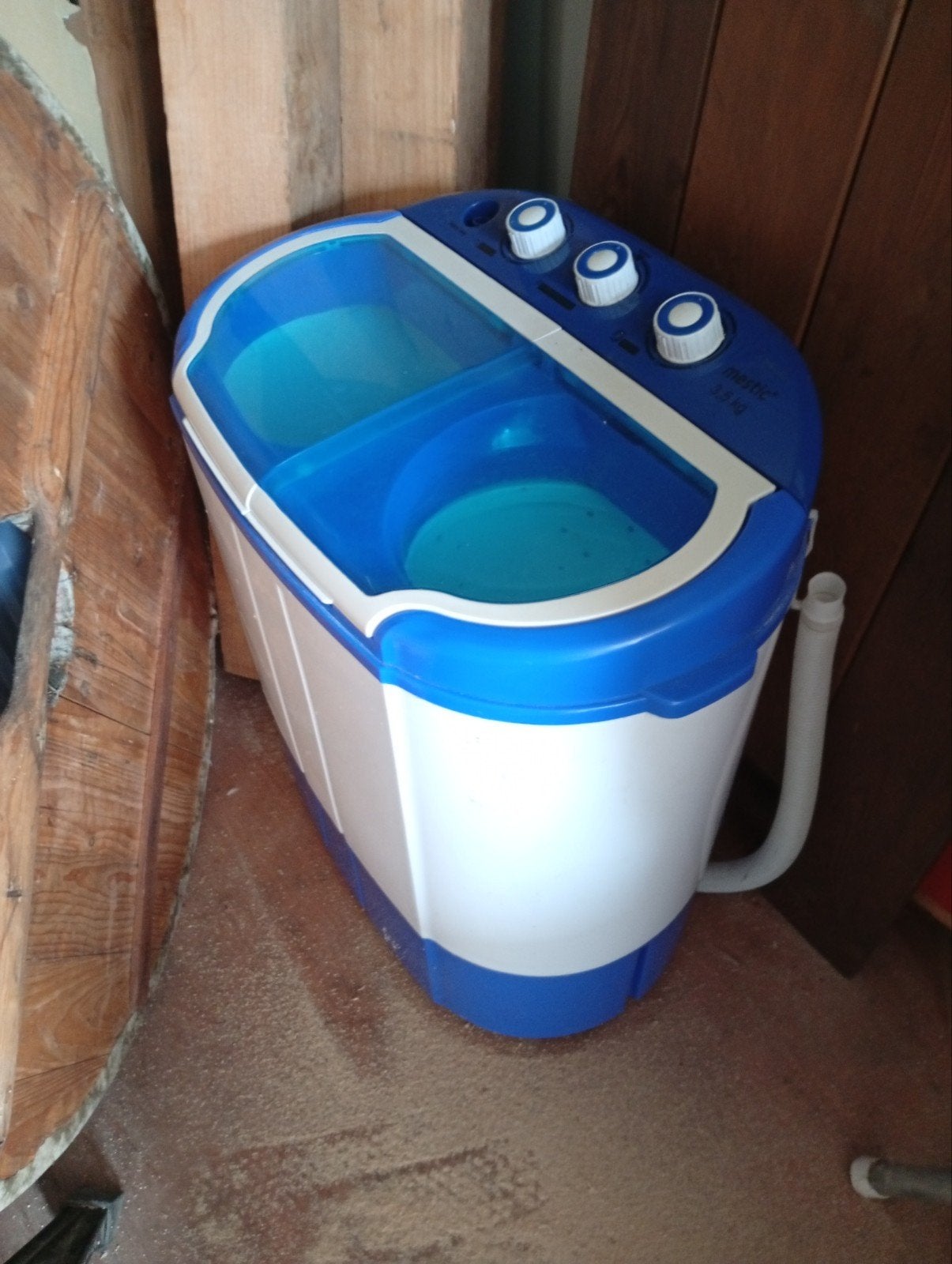 Mestic MW-120 Mini Wasmachine - Compact en Draagbaar, Ophalen, Minder dan 85 cm, Minder dan 4 kg, Bovenlader