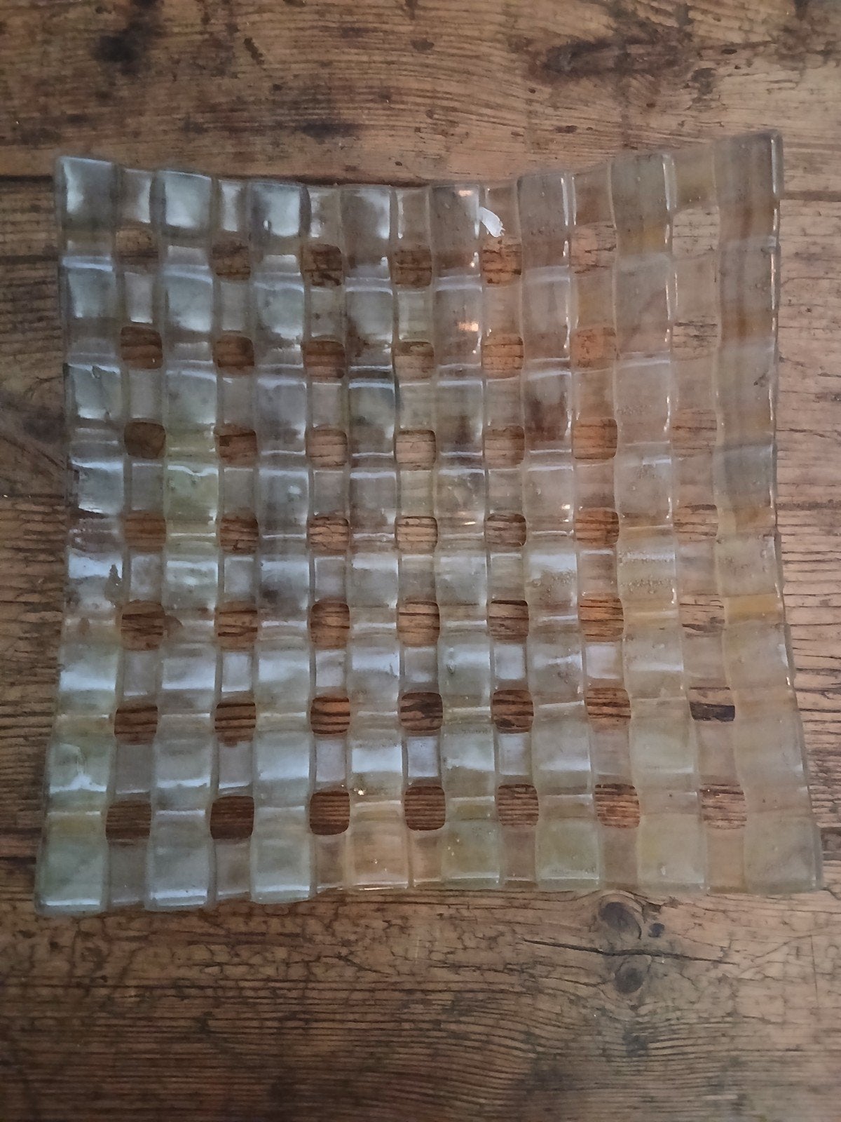 kunst ,handgemaakte schaal van groene stroken glas, Schaal, Vierkant, Ophalen of Verzenden, Gevlochten