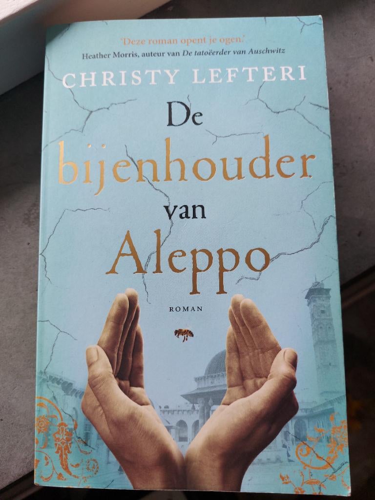 Roman: De bijenhouder van Aleppo van Christy Lefteri, Ophalen of Verzenden, Zo goed als nieuw, Chrisy Lefteri, Nederland