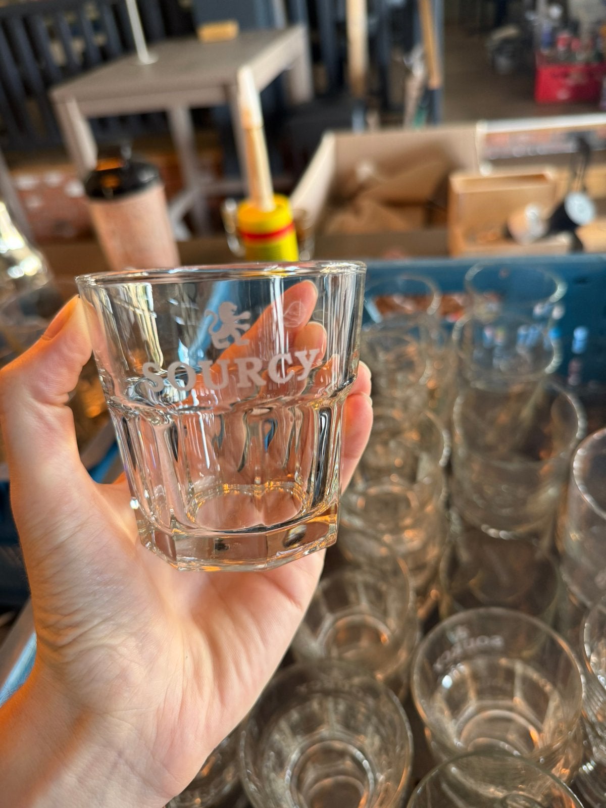 Mooie Sourcy glazen, 150+ stuks, Ophalen, Zo goed als nieuw, Waterglas