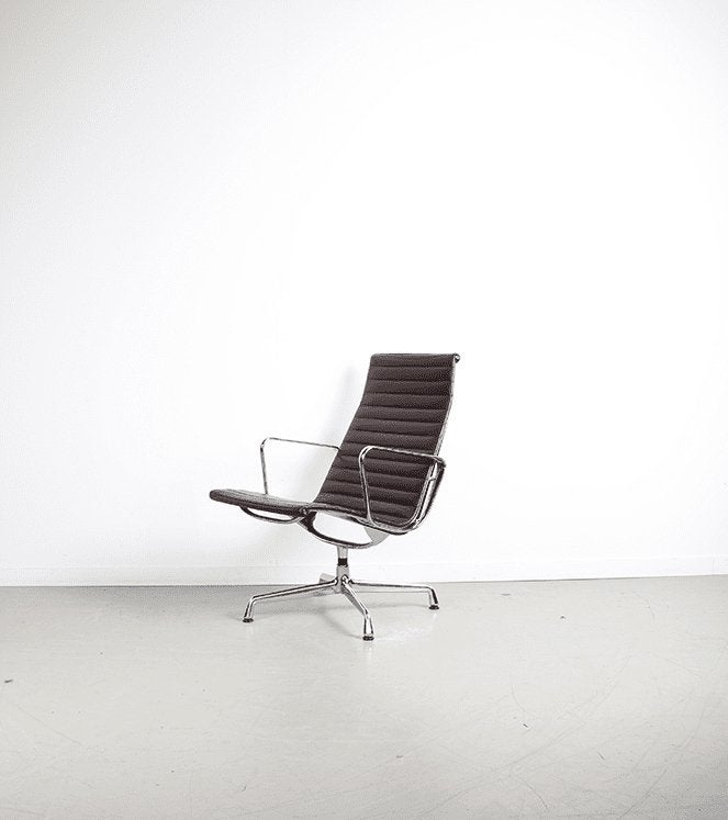 Vitra Eames EA 116 Fauteuil Bruin Leer - Aluminium, Niet ingevuld, Zo goed als nieuw, Niet ingevuld, Niet ingevuld