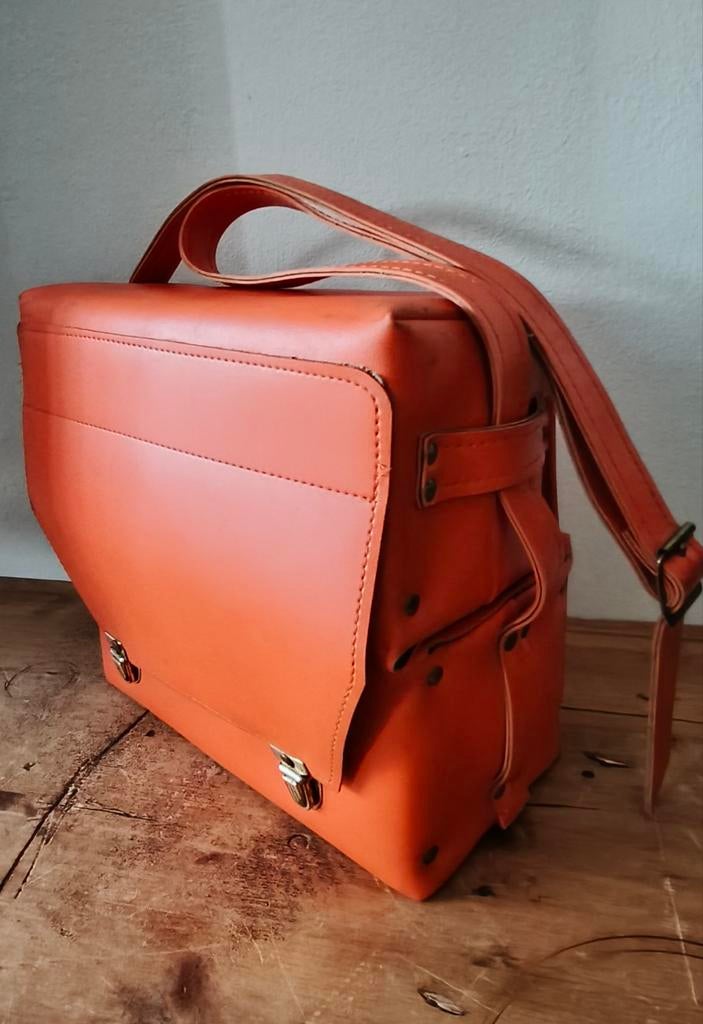 vintage oranje EHBO-tas (verbandtas) uit de jaren '70., Ophalen, Oranje, Leer