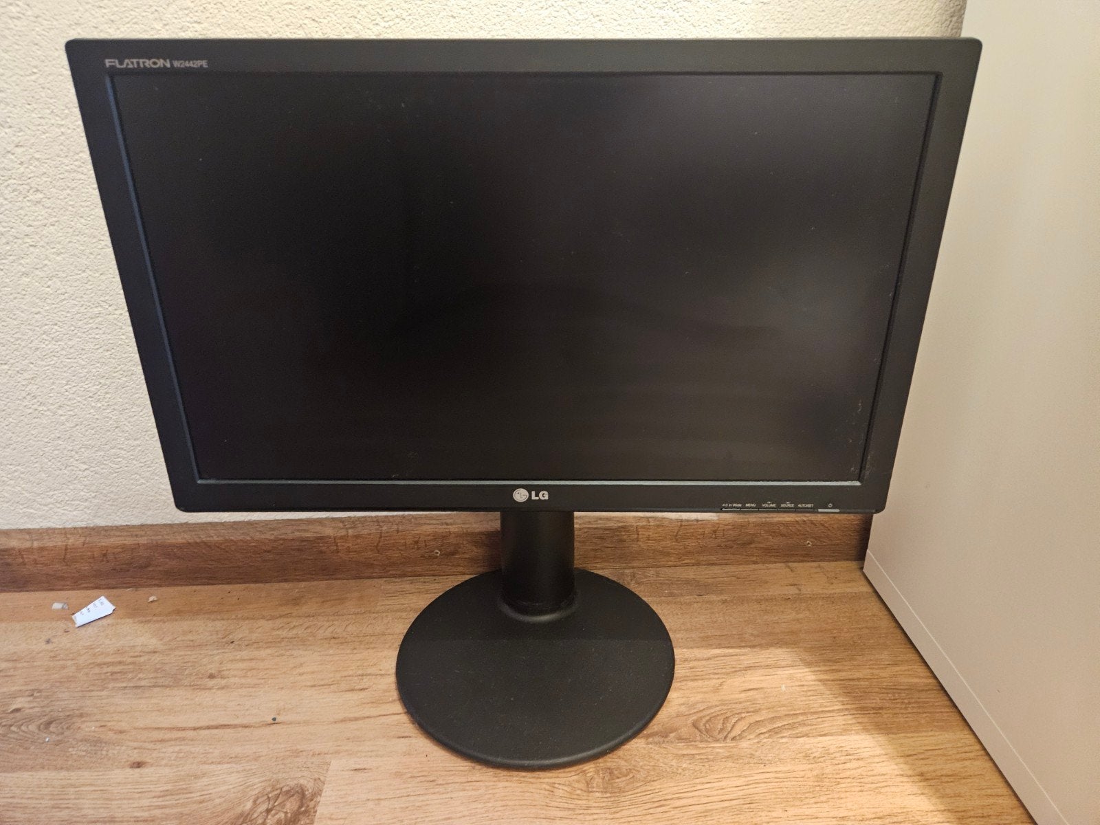 LG w2442pe beeldscherm, Computers en Software, Monitoren, Gaming, IPS, Ophalen of Verzenden, 60 Hz of minder