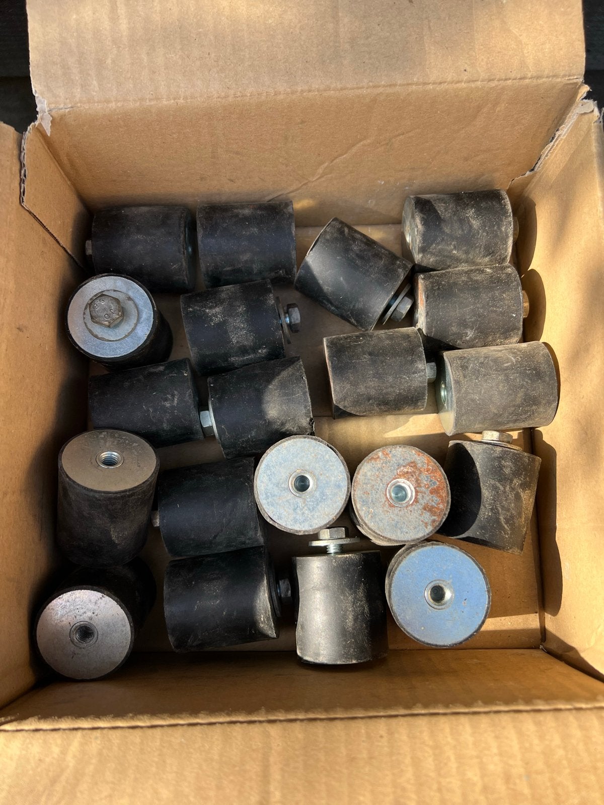 Rubberen trillingsdempers - set van 20 stuks, Ophalen of Verzenden, Gebruikt