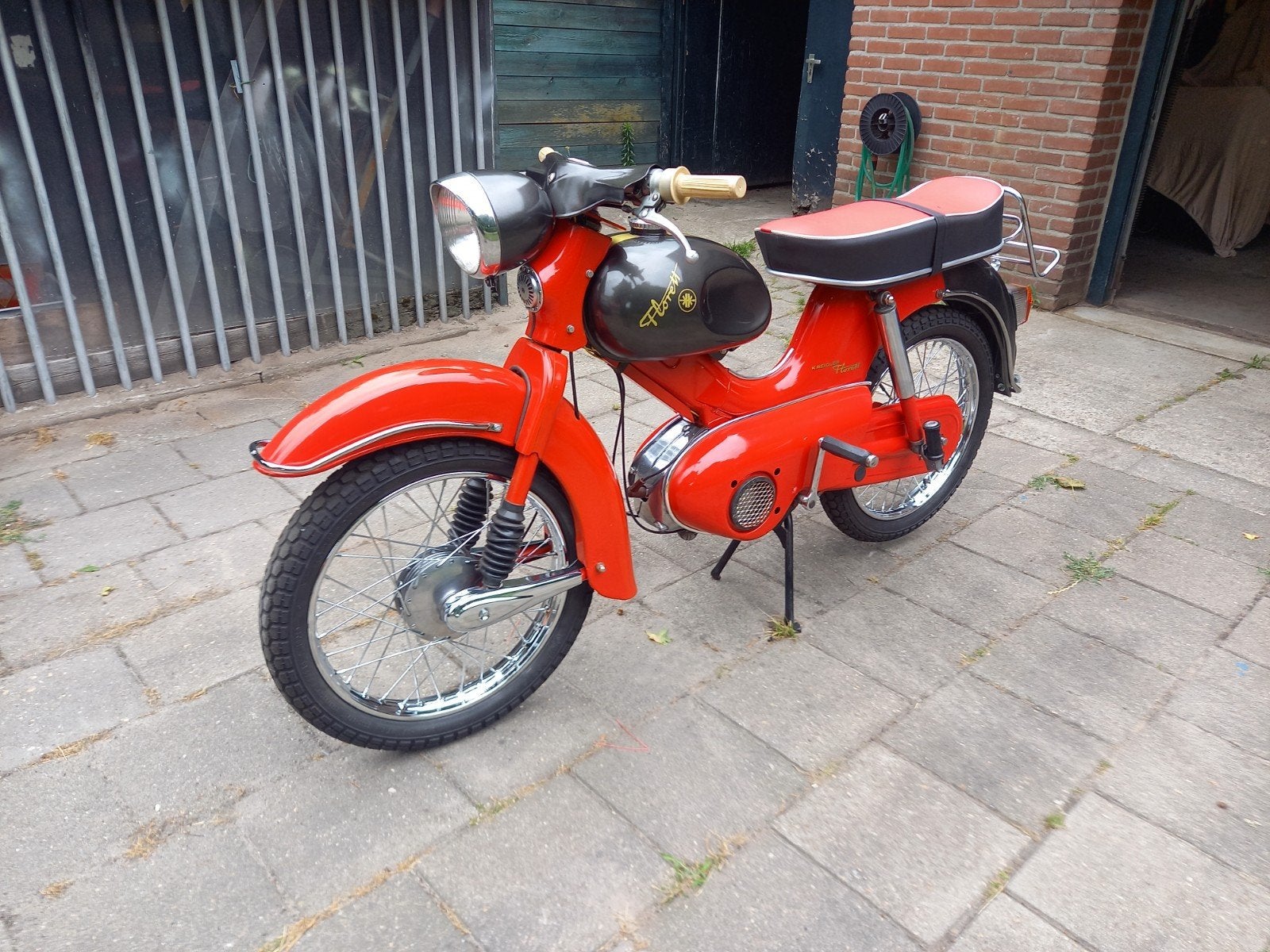 Kreidler Florett eitank 1966 rood met Belgisch kenteken, Fietsen en Brommers, Brommers | Kreidler, Ophalen, Overige modellen, 49 cc
