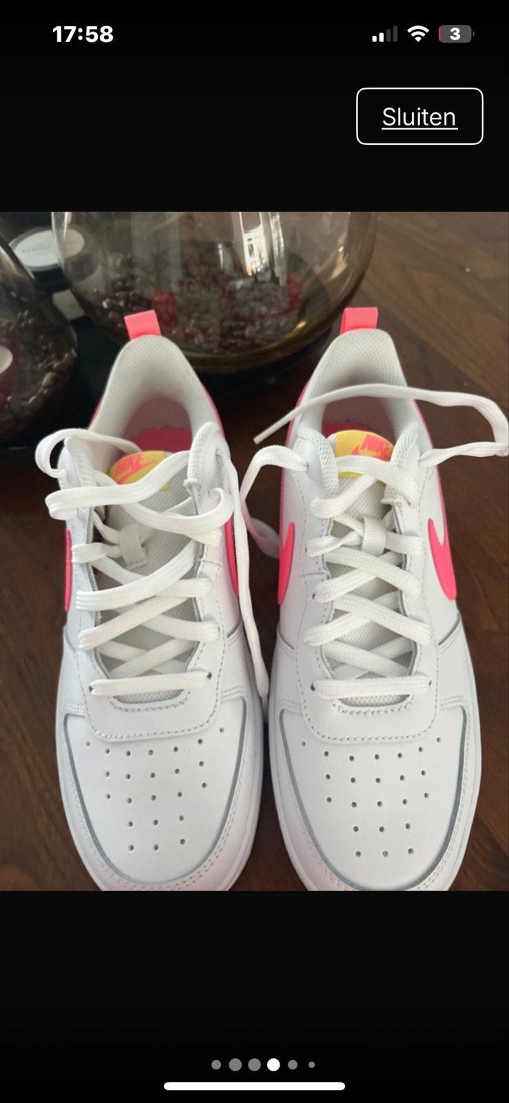 Nieuwe Nike meisjes sneakers maat 38.5, Ophalen of Verzenden, Nieuw, Wit, Sneakers of Gympen