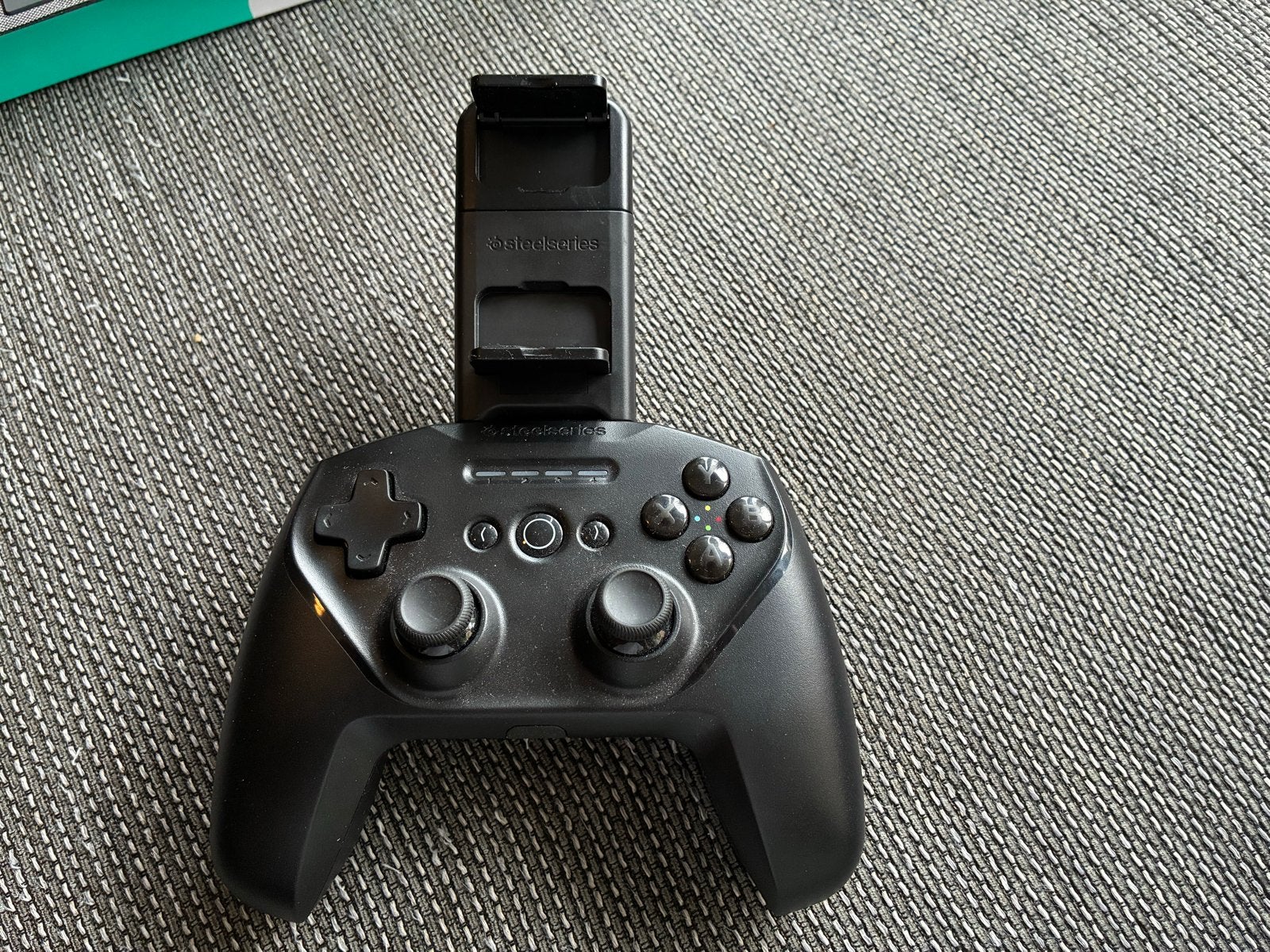Steelseries Stratus+ Gamecontroller - Multi-apparaat compati, Ophalen, Overige merken, Zo goed als nieuw, Mobiel