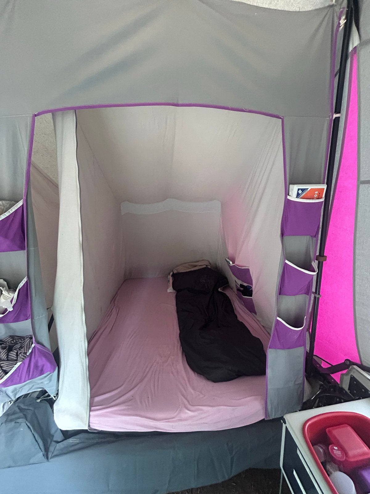 Camp-let Lux vouwwagen met keuken en 4 slaapplaatsen, Caravans en Kamperen, Vouwwagens, Ophalen, Meerkleurig, Aanwezig, Camp-Let