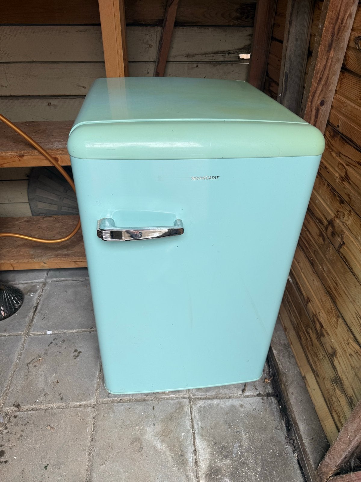 SilverCrest mini koelkast - retro look, lichtblauw, Witgoed en Apparatuur, Koelkasten en IJskasten, Ophalen, Minder dan 75 liter