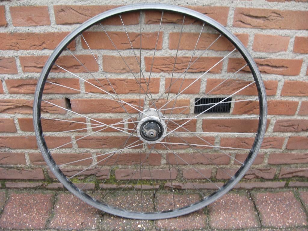 28 inch Shimano fietswiel met naafdynamo !!, Gebruikt, Toerfiets, Aluminium, Shimano