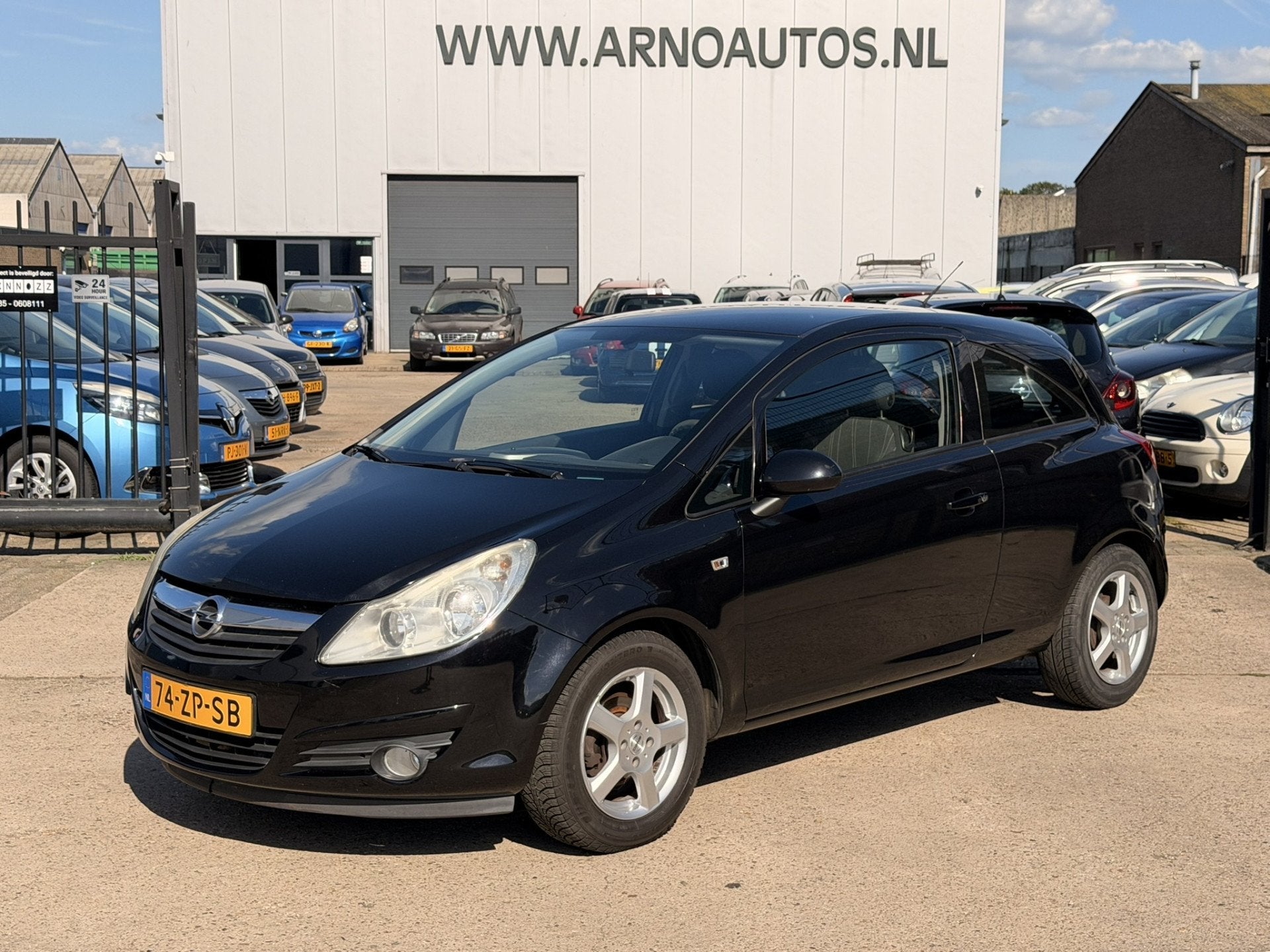Opel Corsa 1.2-16V Enjoy, AIRCO, CRUISE CONTROL, 157.769 KM, Voorwielaandrijving, 82 pk, 1229 cc, Zwart