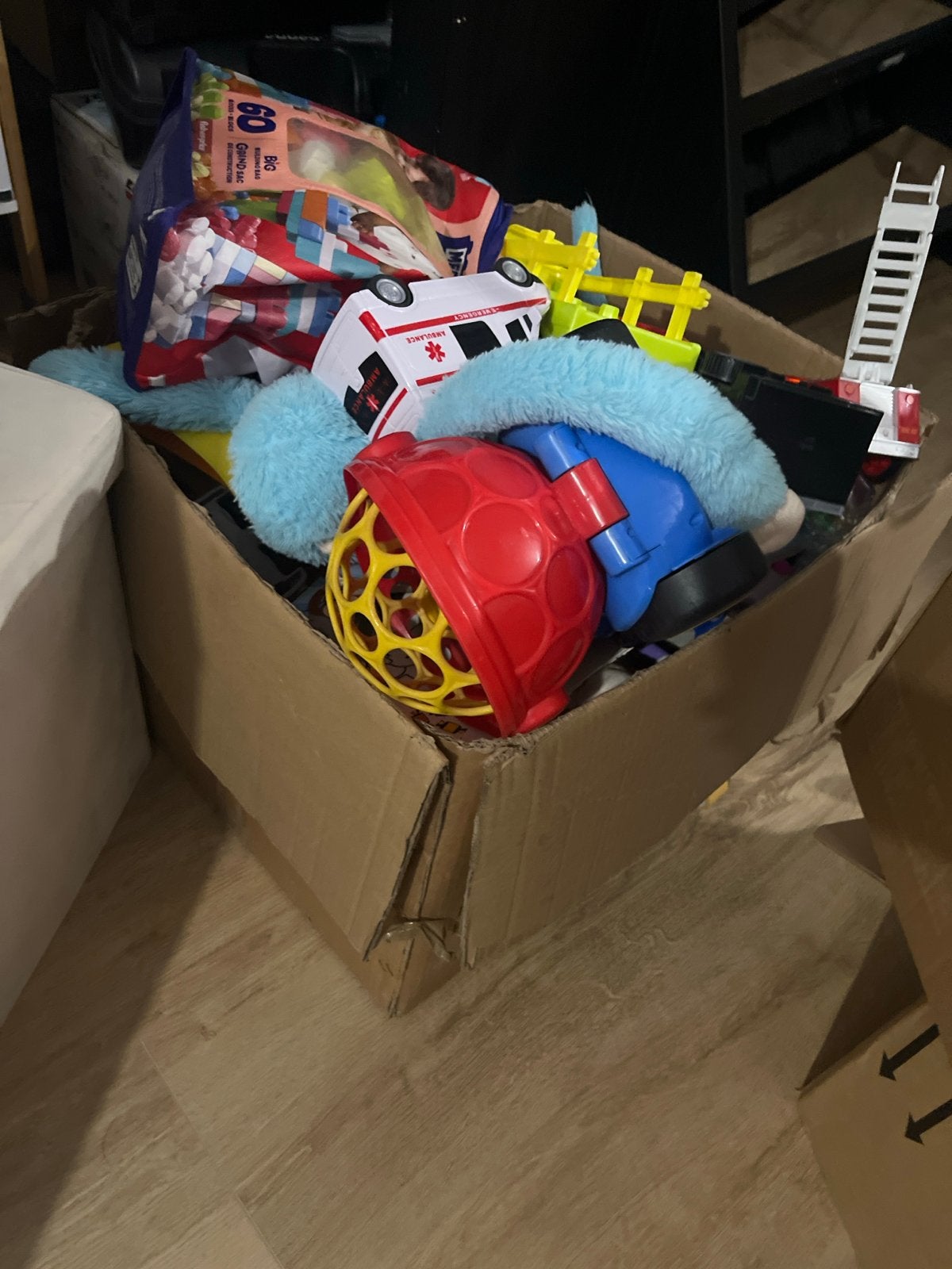 Grote doos vol tweedehands speelgoed - alles moet weg!, Ophalen, Gebruikt, Jongen